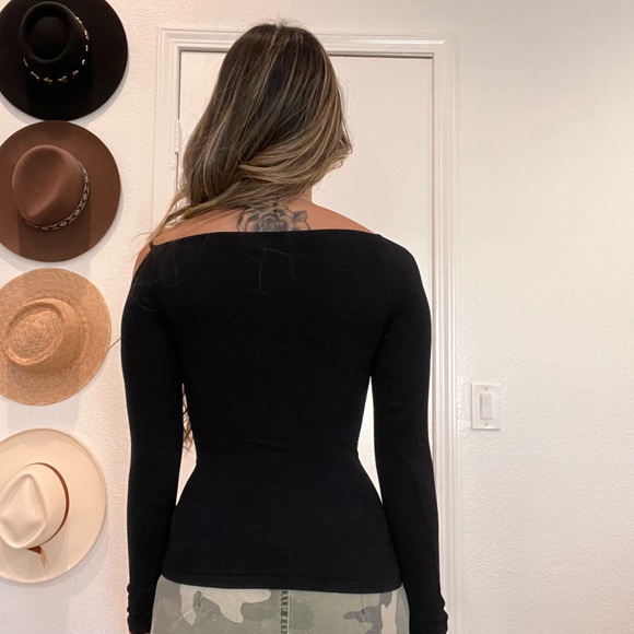 Free people black top - Picture 3 of 3